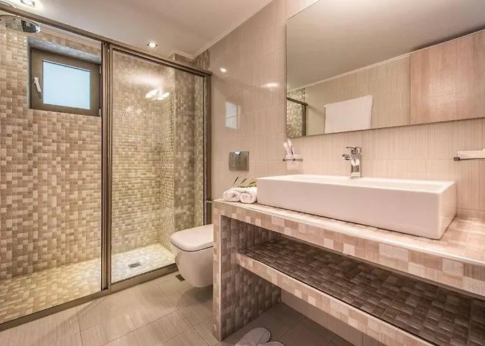 Luxury Zante Avril 3 Bedrooms Astounding Sea Views فيلة